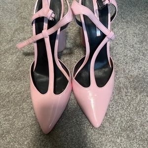 Pink heels
